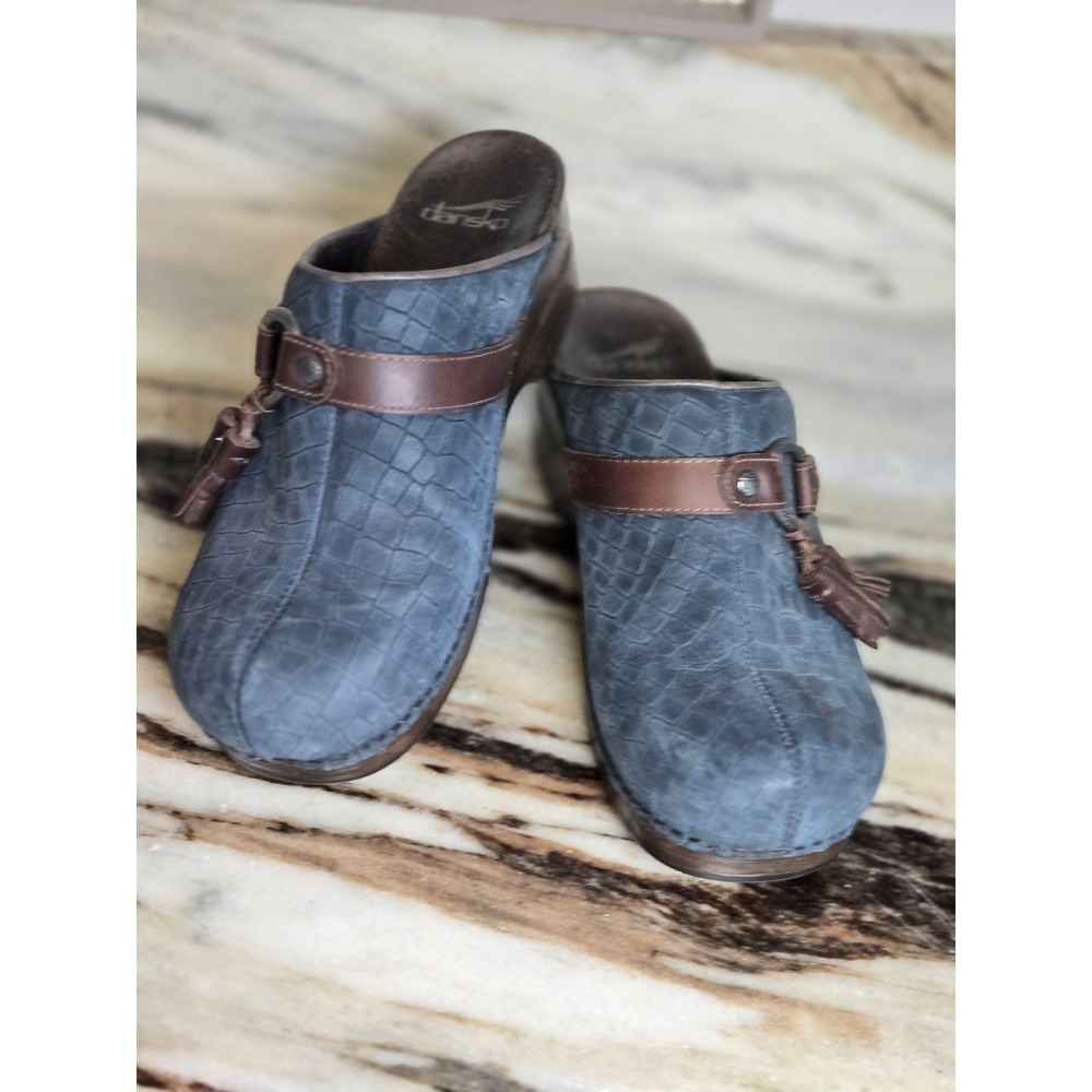 Dansko Blue Croc Embossed Nubuck Tassel Clogs Brown Leather Strap Mules 40 9